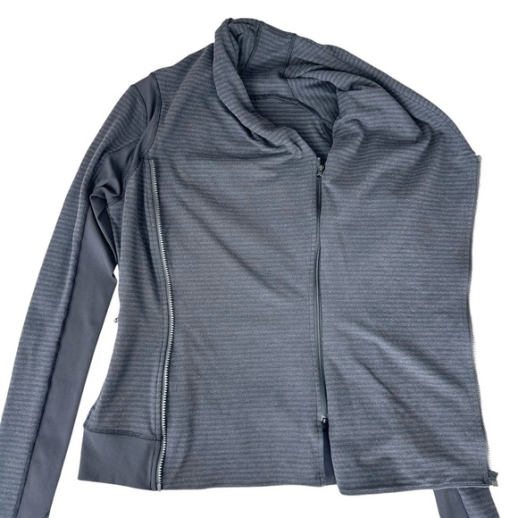 Lululemon stripe gray black pique Bhakti zip jacket asymmetric Luon 10 - Picture 9 of 17
